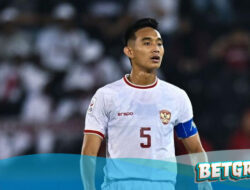 “Dua Legenda Persija Dipanggil Timnas, Carlos Pena Doakan yang Terbaik: 2 Bek Persija Dipanggil Timnas, Carlos Pena Doakan yang Terbaik”