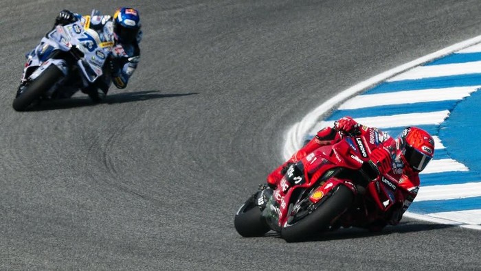 **Hasil Kualifikasi MotoGP Argentina 2025: Duo Marquez Puncak, Bagnaia di Peringkat 4 dengan Performa Ciamik**