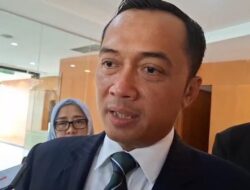 **Mensesneg Menyatakan Revisi UU TNI Tidak Akan Membangkitkan Kembali Dwifungsi ABRI**