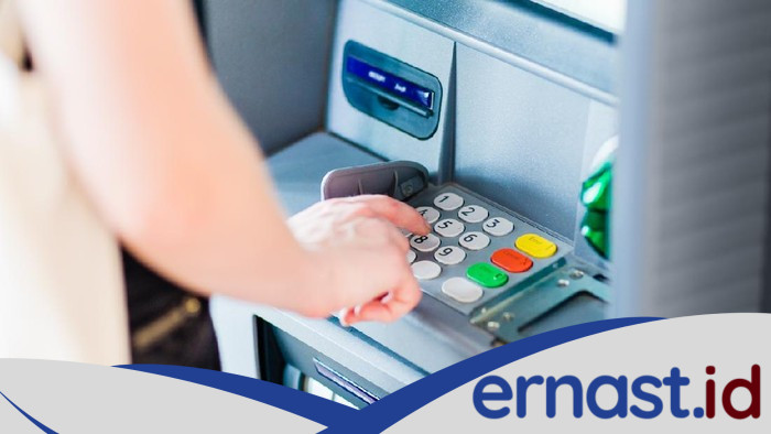 Maling Bobol ATM di Bogor, Rp 150 Juta Raib Usai Jebol Plafon Minimarket!