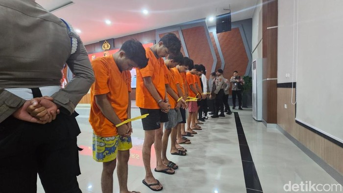 10 Buronan Pengeroyokan di Riau, 3 Pelaku Anak: Polda Riau Tangkap 14 Orang