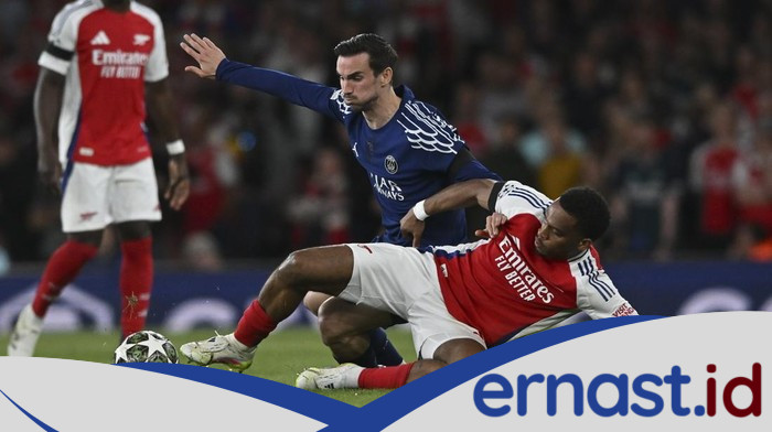 **Arsenal Kalah dari PSG, Jurrien Timber Jadi Sorotan karena Performa di Emirates Stadium**
