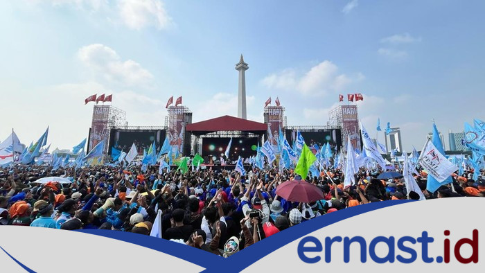 **Puan hingga Airlangga Hadiri Perayaan Hari Buruh di Monas, Presiden Prabowo Turut Ikut**