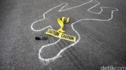 **Tragedi Mengerikan! IRT Tewas Mengambang di Kali Ciliwung, Jaksel Geger**