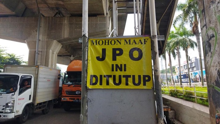 JPO Tanpa Pagar di Cakung, Risiko Kemanusiaan yang Terabaikan