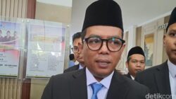 Pemprov Banten Bebaskan 70 Ijazah, Tanggalkan Beban Tunggakan Biaya di Sekolah!