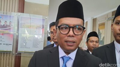 Pemprov Banten Bebaskan 70 Ijazah, Tanggalkan Beban Tunggakan Biaya di Sekolah!