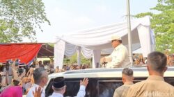 Prabowo ke SDN Cimahpar 5 Bogor, Siswa Antusias di Hari Pendidikan Nasional