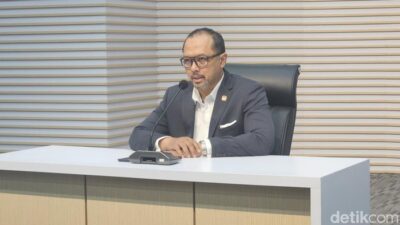 Mercedes-Benz RK yang Disita KPK Dititip Rawatkan di Bengkel: Kisah di Balik Mobil Mewah Penyidikan