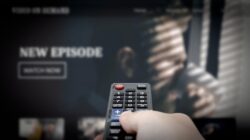 **IndoXXI dan LK21: Bahaya Malware dalam Streaming Film di Era 5G**