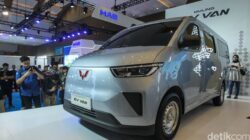 “EV Terbaru Wuling, Spesifikasi Menawan dengan Pintu Geser 400 Km Jangkauan”
