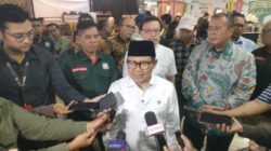 Cak Imin Tanggap Wacana Vasektomi Syarat Bansos: “Tak Boleh Monopoli Aturan”