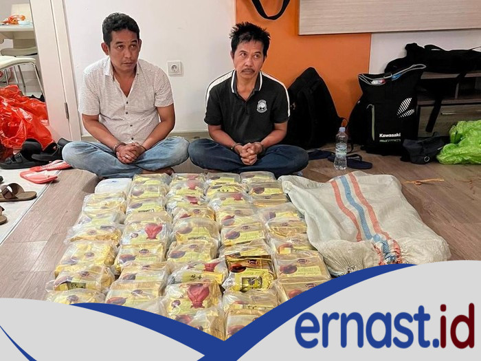 **Bareskrim Polri Gagalkan Penyelundupan 50 Kg Sabu di Kaltim, Operasi Menyita 7 Plastik Klip Narkotika**