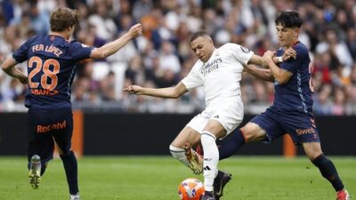 “Madrid Mempersulit Diri Sendiri: Ketika Keputusan Buruk Menyulut Krisis Di Tim”