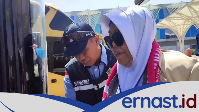 Gembiranya Jemaah Haji Disabilitas Asal Tangsel Saat Tiba di Madinah - Update 1