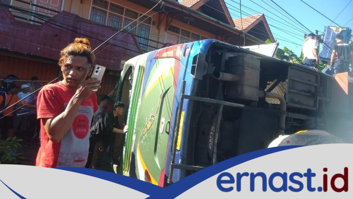 Tragedi Bus Padang Panjang: 2 Jiwa Hilang, Belasan Penumpang Terjepit dalam Amukan Kecelakaan