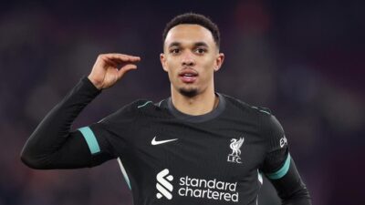 “Sudah 20 Tahun di Liverpool, Alexander-Arnold: Waktunya Berani Coba Peruntungan Baru”