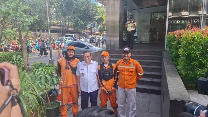 Pramono Dukung Disabilitas, Tanyakan Sulitnya Transum di TransJakarta
