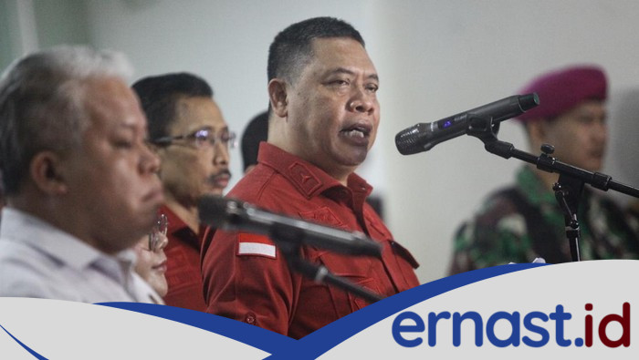 Jadi Tersangka Rintangi Kasus Gula-Timah, Ini Peran Bos Buzzer - Update 1