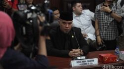 **Ahmad Dhani Minta Maaf Setelah Diterapkan Sanksi Teguran oleh MKD**