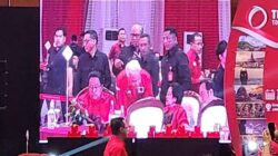 Megawati Berikan Dukungan kepada Prananda di Acara Trisakti Tourism Award