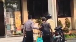 Kakek Andi Ngadu Habis Ongkos ke Polisi, Akhirnya Disewakan Ojol untuk Pulang