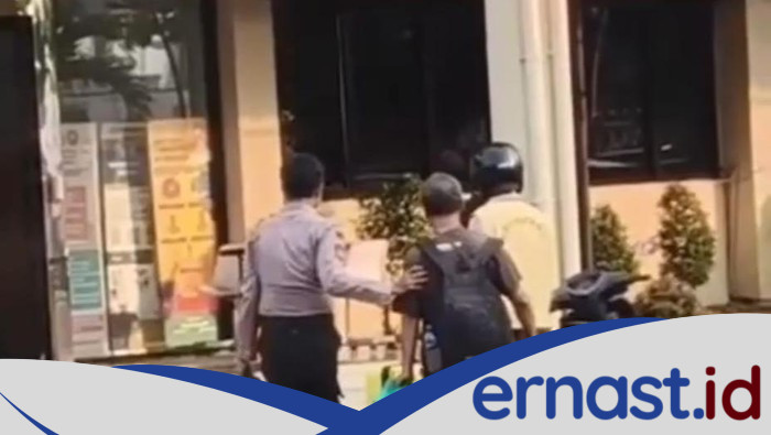 Kakek Andi Ngadu Habis Ongkos ke Polisi, Akhirnya Disewakan Ojol untuk Pulang