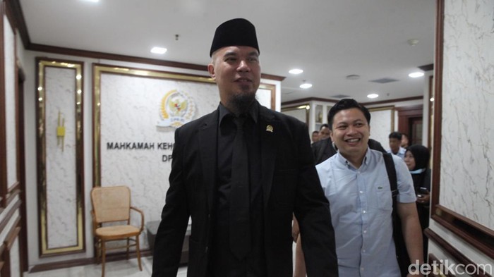 Rayen Pono Tetap Lanjut Laporan Polisi, Ahmad Dhani Merekam Hak Warga Negara