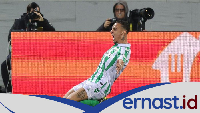 **Lagi-lagi Antony 'Gendong' Real Betis, Menuju ke Final Conference League**
