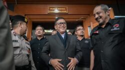 “2 Penyidik KPK Jadi Saksi di Sidang Hasto Kristiyanto Hari Ini: Tuduhan Suap PAW dan Perintangan Penyidikan”