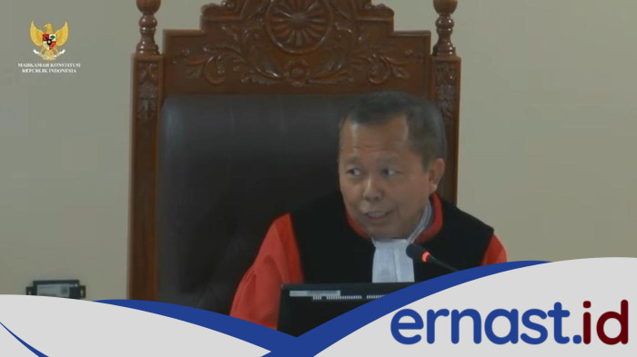 Hakim MK Peringatkan: Jangan Gugat UU TNI Hanya untuk Dapat Like!