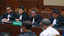 **Divonis 7 Tahun Penjara, 2 Hakim Pembebas Ronald Tannur Putuskan Tidak Banding**