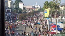 “Emak-emak Depok Senam Nutup Jalan di CFD: Walkot Depok Minta 2 Saf Saja, Drama di Tengah Kota!”