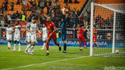 **Kemenangan Sunyi Persija di JIS: Kehadiran Fans Menurun Drastis**