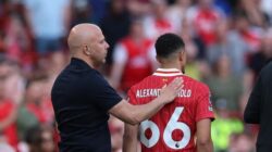 **Slot soal Trent Dicemooh Fans: Terserah Mereka Saja – Liverpool vs Arsenal di Anfield**