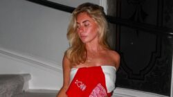 Duh, Bintang Porno Bonnie Blue Terobos Larangan Stadion Nottingham Forest