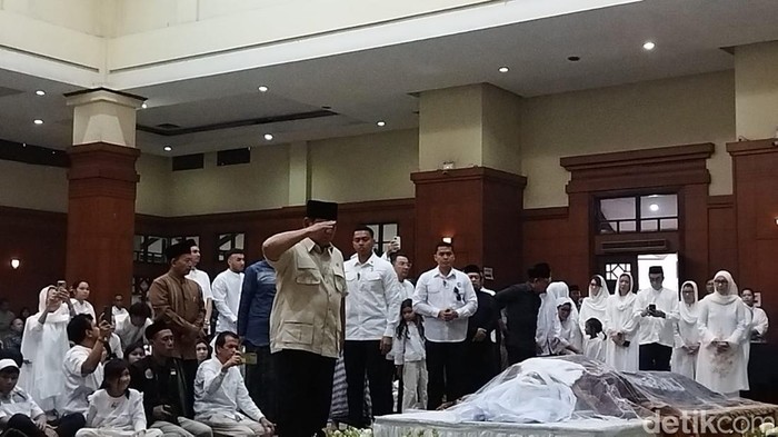 Prabowo Berikan Belasungkawa,