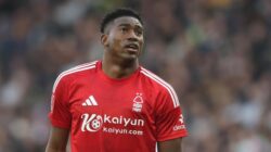 [Taiwo Awoniyi Koma Usai Cedera di Laga Nottingham Vs Leicester]