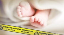 Geger Warga Temukan Bayi Laki-laki di Samping Musala Jaksel Saat Cek Pipa Air – Update 1