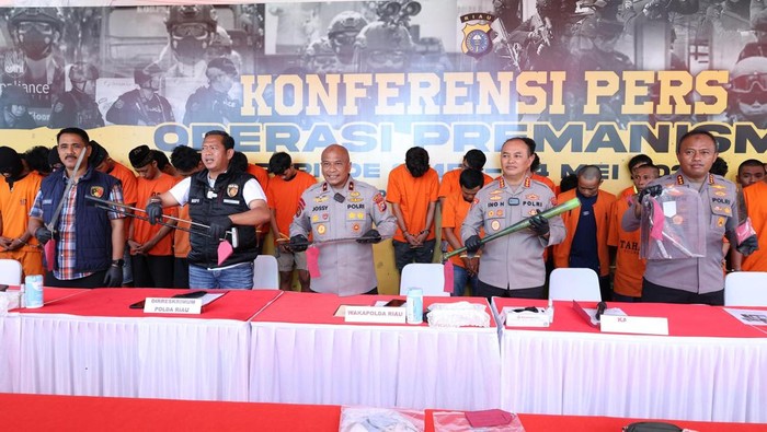 Polda Riau Berantas Premanisme: Jangan Coba-coba, Akan Dihajar!