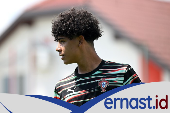 Manchester United Track Cristiano Ronaldo Jr's Debut with Portugal U-15