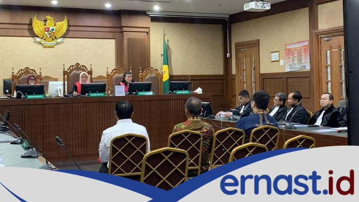 3 Terdakwa Korupsi APD COVID Rp 319 M Hadapi Tuntutan Hari Ini