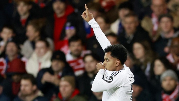 Madrid Berani Tukar Rodrygo dengan Haaland?