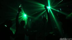 “Perpisahan Siswa SMAN 1 Sungai Tabuk di Klub Malam, Kepsek Ditegur: Konflik Etos Belajar vs Hiburan”