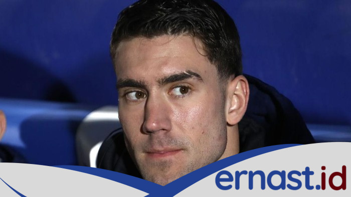**Juventus Mendiskusikan Masa Depan Vlahovic Usai Musim 2024-25**