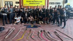 6 Remaja Ancam Tawuran di Kramat Senen, Bawa Celurit hingga Tongkat Besi!