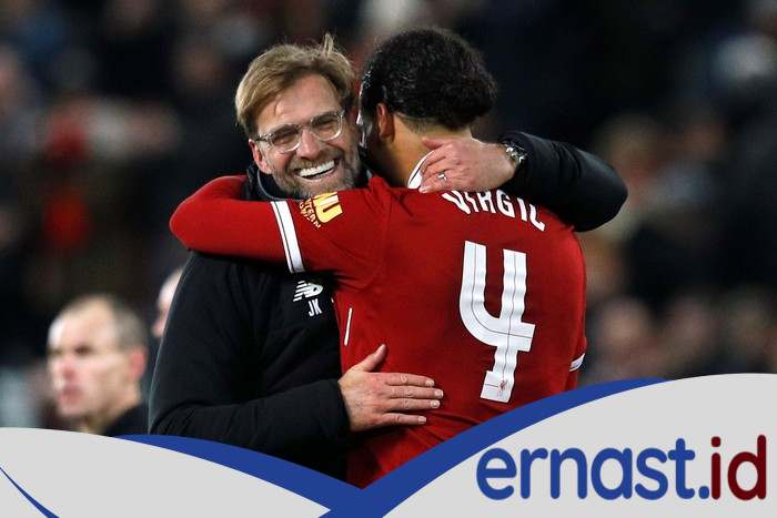 Van Dijk: Arne Slot Menyapu Bersih, Namun Klopp Masih Menentukan Segalanya!