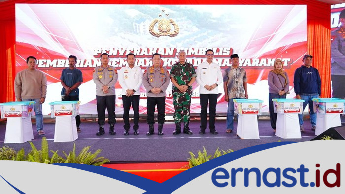 Kapolri Beri Bansos dan Sumur Bor di Samarinda, Polri Hadir untuk Masyarakat!