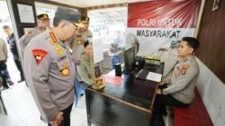 Kapolri Sigit Prabowo Sidak Polsek Samarinda Kota, Pastikan Masyarakat Dapat Pelayanan Terbaik