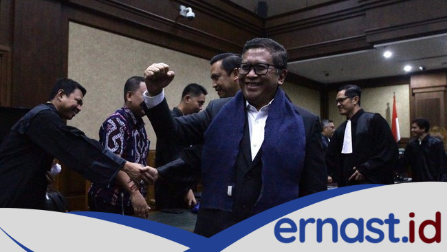 **Misteri Eks Pimpinan KPK: 'Siapa Berani Tersangkakan Hasto'**